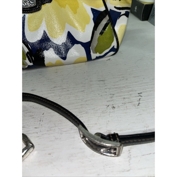 brighton handbag shoulder strap Vinyl/canvas Yellow Flowers Blue Accents 12x6 - Picture 3 of 13